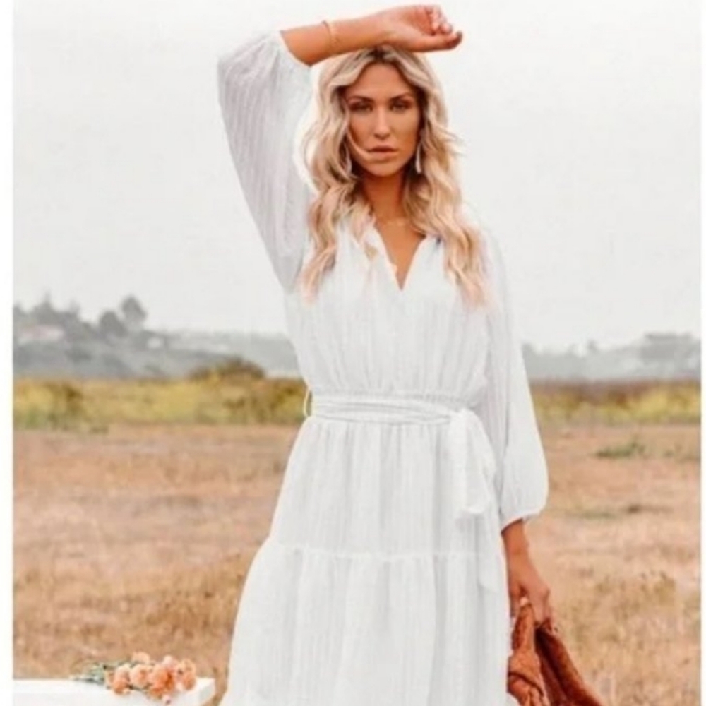 NWOT Moon River Textured Tiered Midi Dress